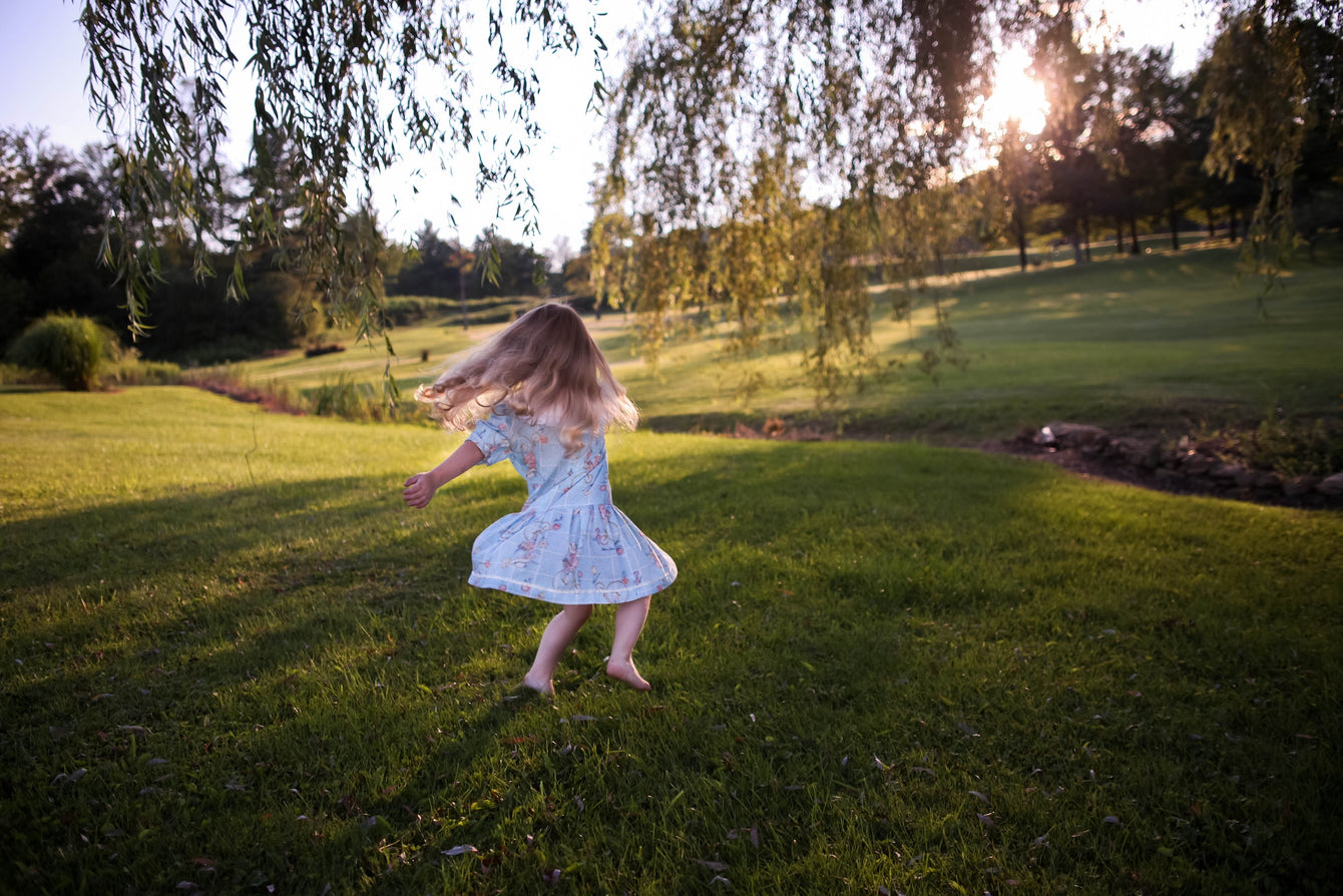 6 Ways to Create Better Outdoor Play for Babies and Toddlers