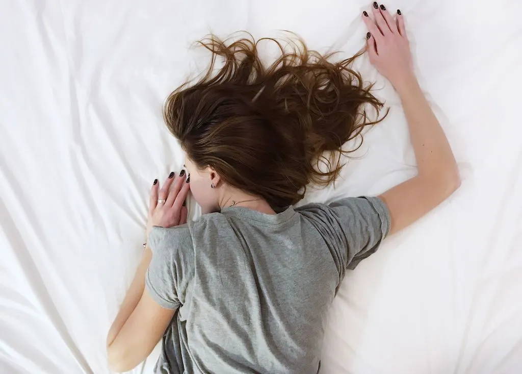 How to survive sleep deprivation