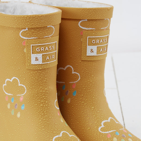 Grass & air outlet wellies