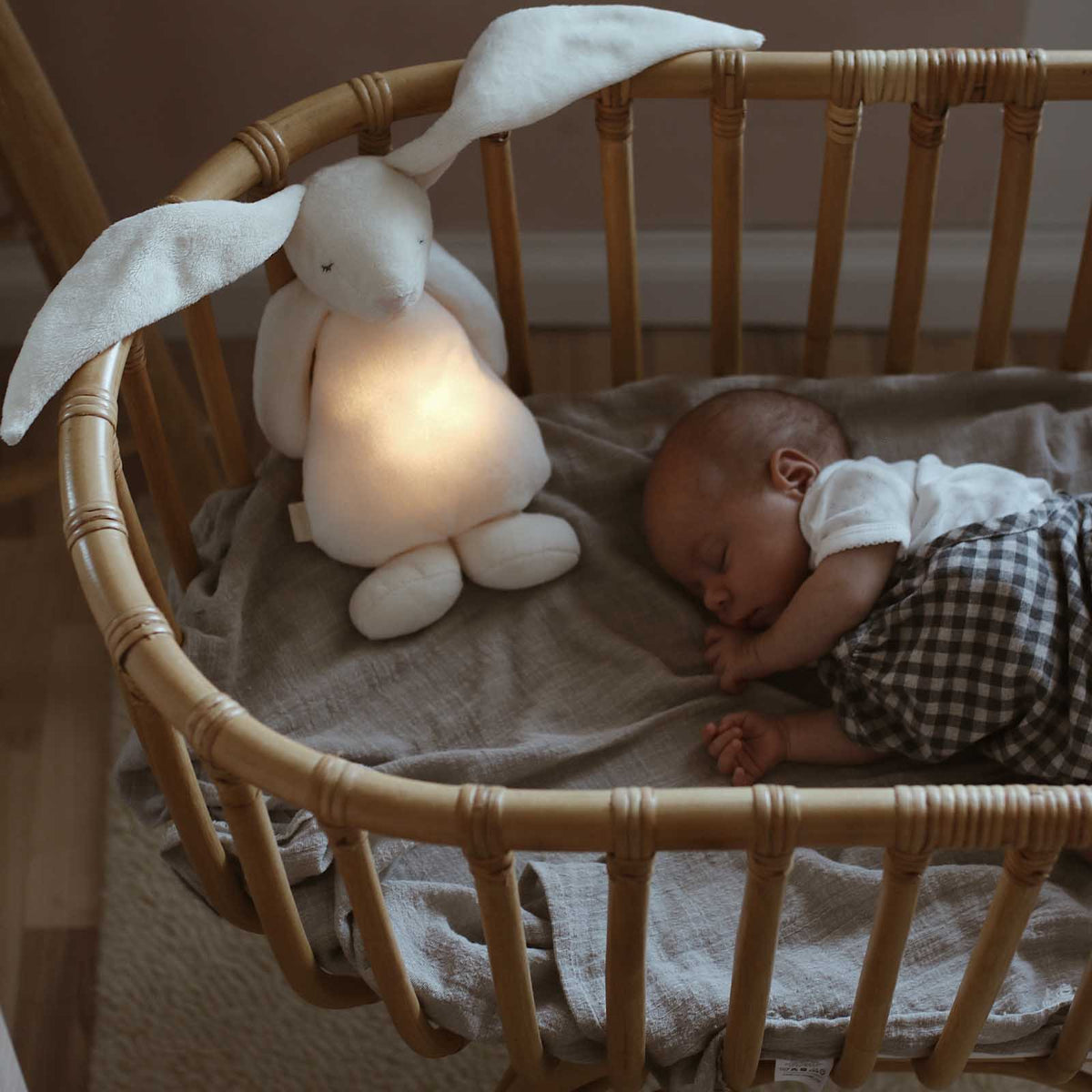 Moonie Humming Bunny Night Light