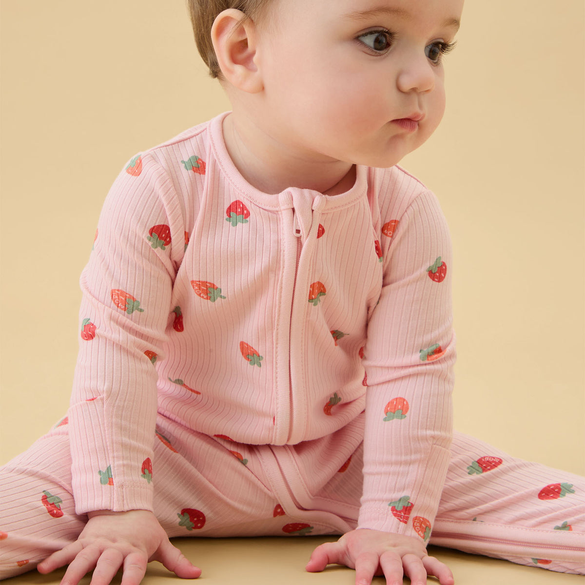 Strawberry Fields Ribbed Clever Zip Sleepsuit