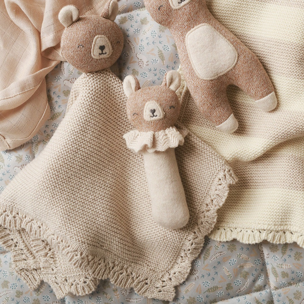 flatlay_roundel_friends