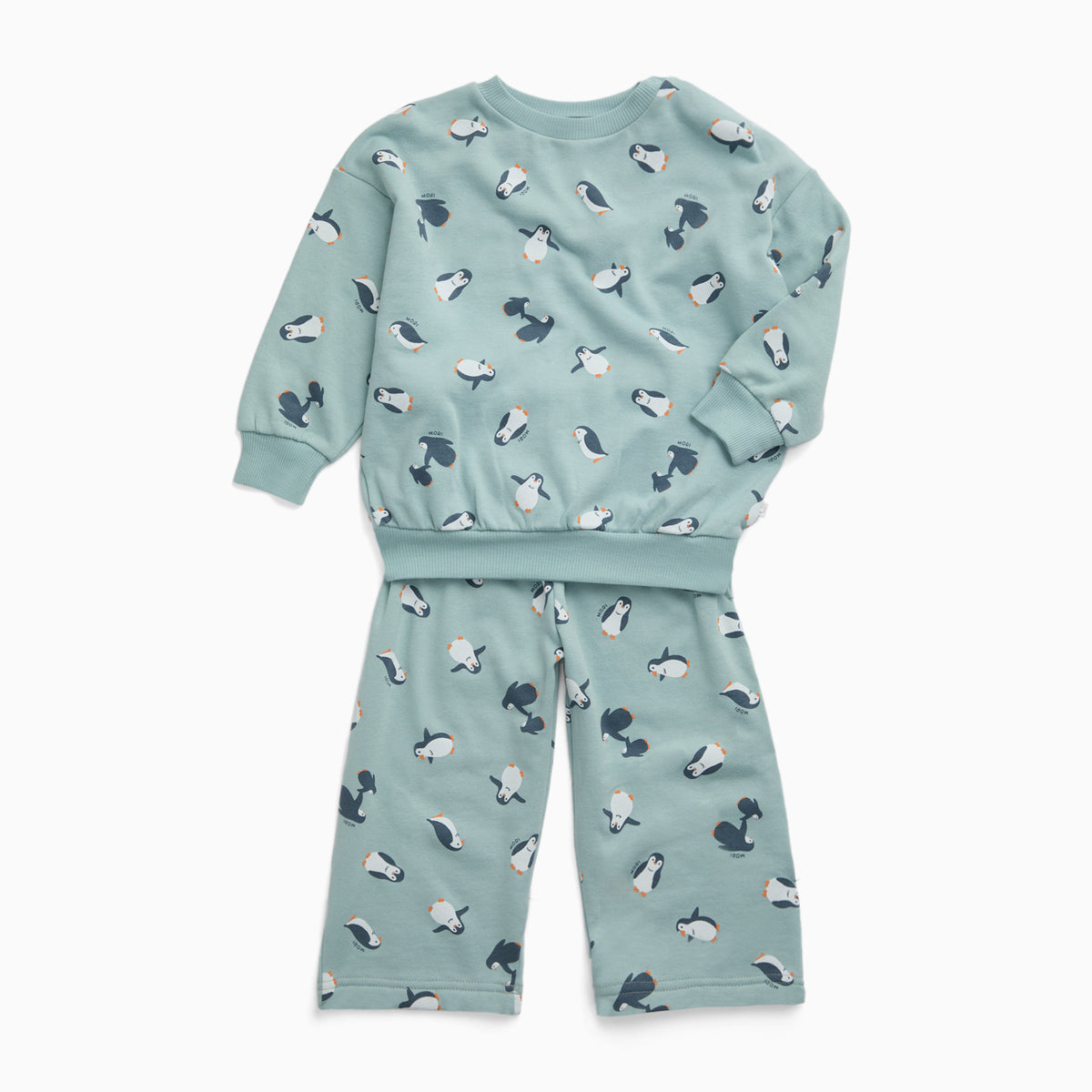 Penguin Pack Oversized Sweatshirt & Joggers Outfit