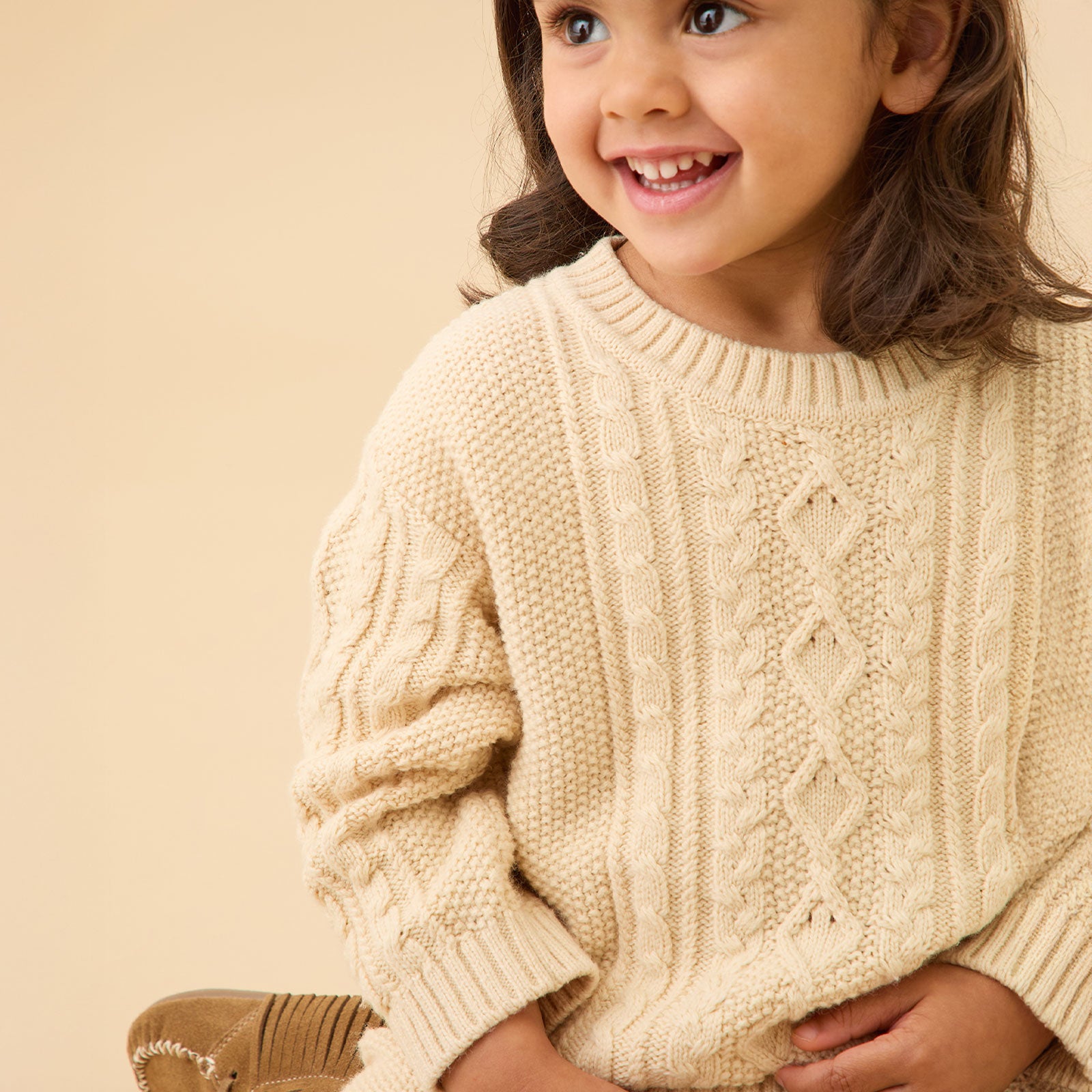 ES222EC_Chunky-Cable-Knit- 