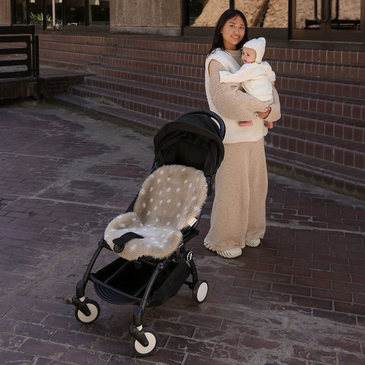 Binibamba Sheepskin Puffmuff MORI x Bini Fawn