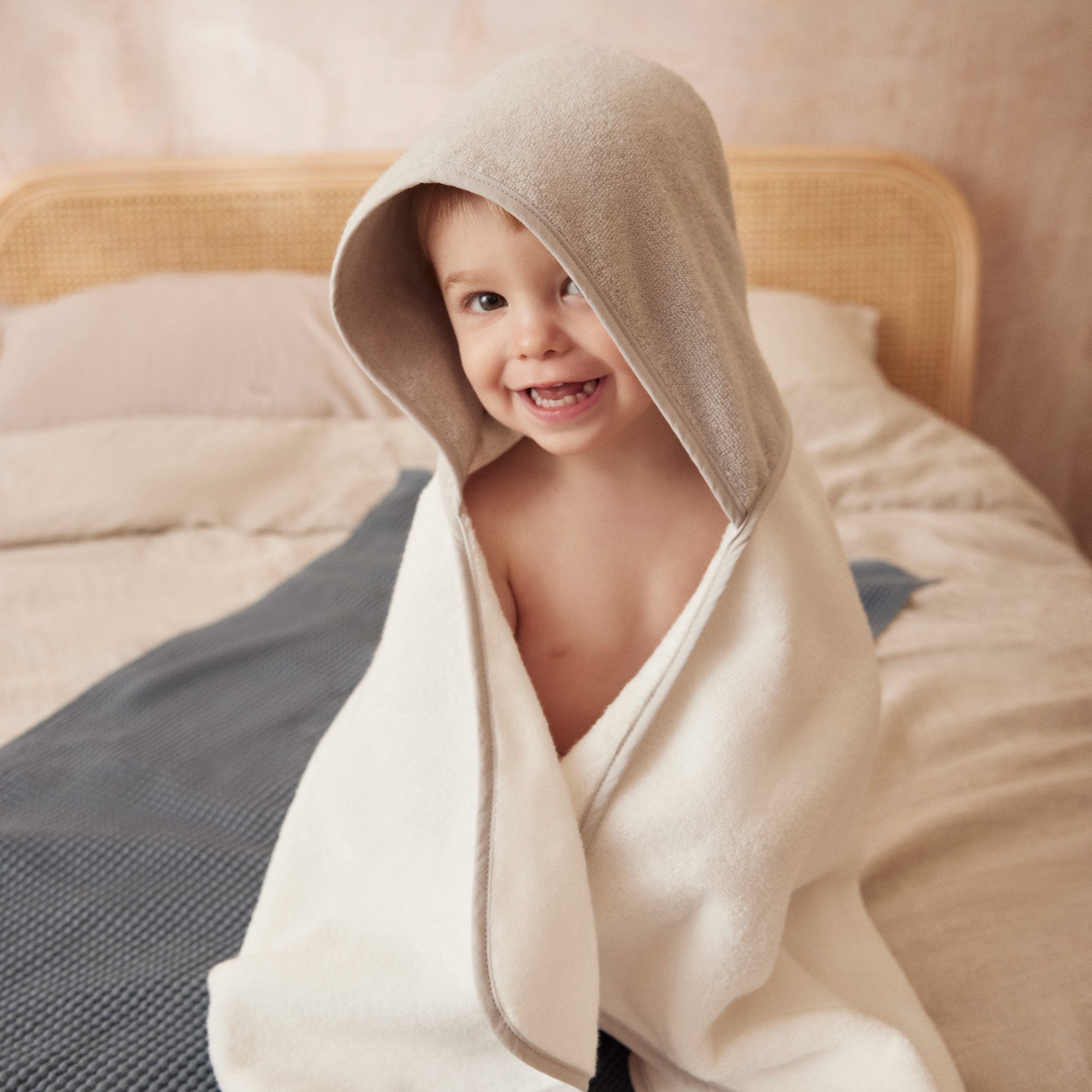 thumbnail image 2 of 4 Pcs Baby Bath Towel Hooded, 27.5 X 55 Inch Soft Hooded Towel Wrap For Boys Girls Highly Absorbent Baby Bathrobe Blanket For Toddlers Shower Gifts 2 of 12